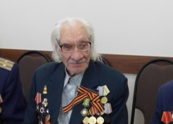 В архив не сдается. Воспоминания комсомольцев о Великой Отечественной войне.