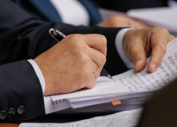 Неприятные известия для госслужащих Воронежской области