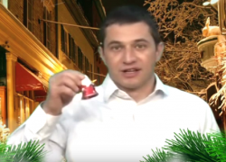 Вячеслав Владимиров подарит новогодние сувениры трем бодрым борисоглебцам 1-го января