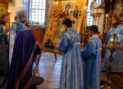 Список чудотворной иконы привезли в кафедральный собор Борисоглебска