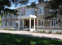 Лето обещает быть жарким для подрядчиков Грибановского района