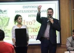 В Борисоглебске работающая молодежь сыграла в «Что? Где? Когда?»