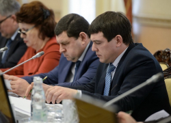 Чиновники  рассказали сколько дорог в Воронежской области отремонтируют в этом году 