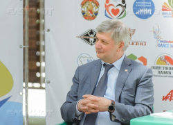 Гусев пообещал в четыре раза увеличить поддержку НКО