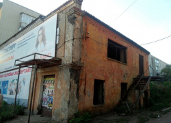 Печально известное здание на привокзальной площади Борисоглебска будет изъято из собственности предпринимателя