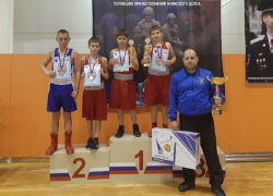 Грибановские боксёры завоевали 4 медали на турнире в Каширском