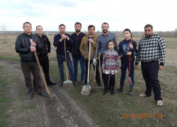 Борисоглебские цыгане вновь всех удивили, выйдя на субботник