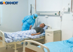 В Воронежской области за сутки госпитализировали 400 человек с COVID-19, а чиновники заговорили о позитиве 