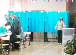 16.54% избирателей Борисоглебского округа  проголосовали по данным на 12 часов 