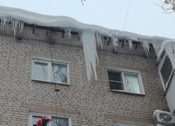 Борисоглебцы могут пожаловаться на сосульки в ГЖИ