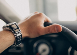 Водителям напомнили о новых правилах при встрече со спецтранспортом в Воронежской области