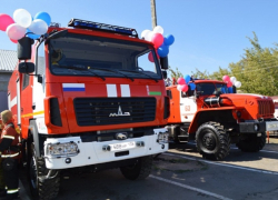 Парк пожарной техники пополнился двумя машинами в Терновском районе