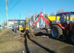 В Поворино оперативно ликвидировали крупный прорыв водопровода, оставивший жителей без воды