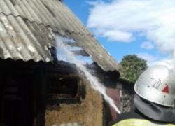 На ул. Садовой г. Борисоглебска загорелся сарай