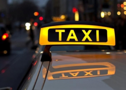 Жителям Воронежской области рассказали, как получить компенсацию после аварии в такси