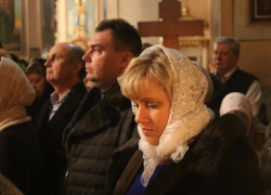 Первые лица Борисоглебского округа приняли участие в ночной рождественской службе