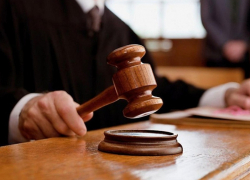 В Терновском районе будут судить гендиректора, задолжавшего сотрудникам 1,2 млн рублей