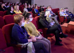 Спектакли для зрителей с нарушением зрения прошли в Борисоглебском драмтеатре 