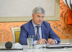 Стало известно, сколько губернатор Гусев заработал в 2020 году