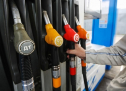 Цена бензина к концу года может повыситься на 2-3 рубля