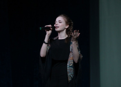 Наталия Титова из Борисоглебска стала третьей на областном этапе конкурса «Красная гвоздика» 