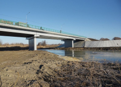 Терновские Братки получили новый мост за 224 млн рублей