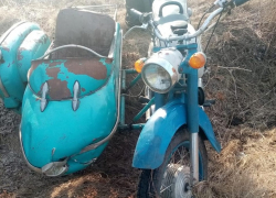 Пьяный водитель раритетного мотоцикла сбил велосипедистку в Новохоперском районе