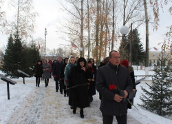 Грибановцы почтили память героев Отечества