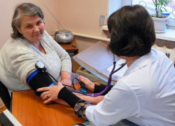 В наступившем году врачам будут доплачивать за лечение россиян старше 60-ти лет