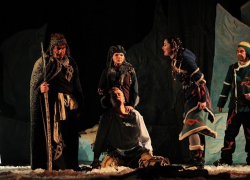 Большая сцена в Борисоглебском драматическом театре открылась большой премьерой 