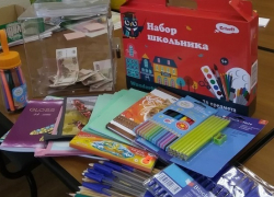 Более двух тысяч первоклашек в Воронежской области к началу учебного года получили подарки