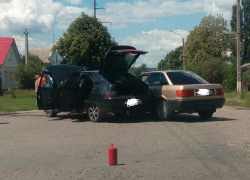 В Борисоглебске столкнулись ВАЗ и «Ауди»