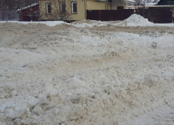Борисоглебские коммунальщики проиграли битву со снегом