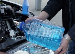 Проверять качество незамерзайки в режиме онлайн советует Роспотребнадзор 