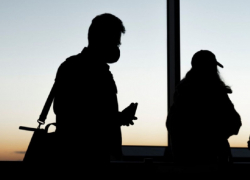 В Госдуму внесли законопроект, ужесточающий правила пребывания мигрантов в стране