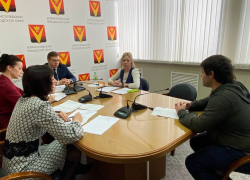 Александр Леонов провел первый личный прием граждан в Борисоглебске