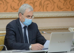 За нарушителями ковидных мер усилят контроль в транспорте и ТЦ в Воронежской области