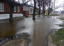 Потоп на ул. 40 лет Октября г. Борисоглебска