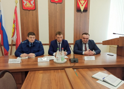 Регоператор объяснил неразбериху с оплатой за сбор мусора в Борисоглебске