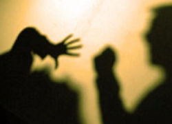 В Борисоглебском районе пьяный селянин забил женщину  до смерти