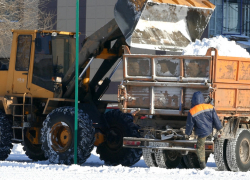  Губернатор  Гордеев выделил Борисоглебску автогрейдер 