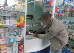 Грабеж средь бела дня. В Борисоглебске фармацевт задержал вора