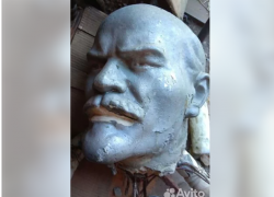 Бетонную  голову  Ленина решил  продать на «Авито» житель  Борисоглебского   округа