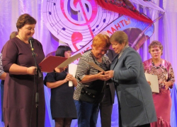 В Грибановке прошел фестиваль самодеятельного творчества для тех, кому за..