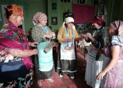 Жители села под Борисоглебском создают передвижной интерактивный кукольный театр