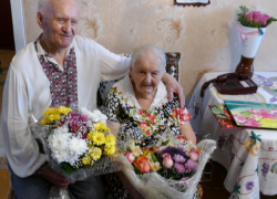 В Борисоглебске поздравили ветеранов супружеской жизни