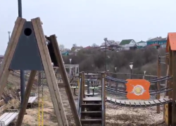Распиаренная властями «Крымская горка» в Новохоперске превратилась в разваливающийся хлам