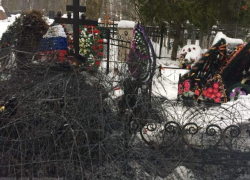 Могила Героя России Романа Филипова сгорела на 40-й день в Воронеже