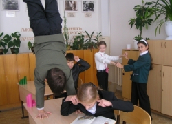 Школьные травмы. Кто несет ответственность за школьников во время учебного процесса