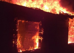 Вчера в Грибановке сгорел жилой дом